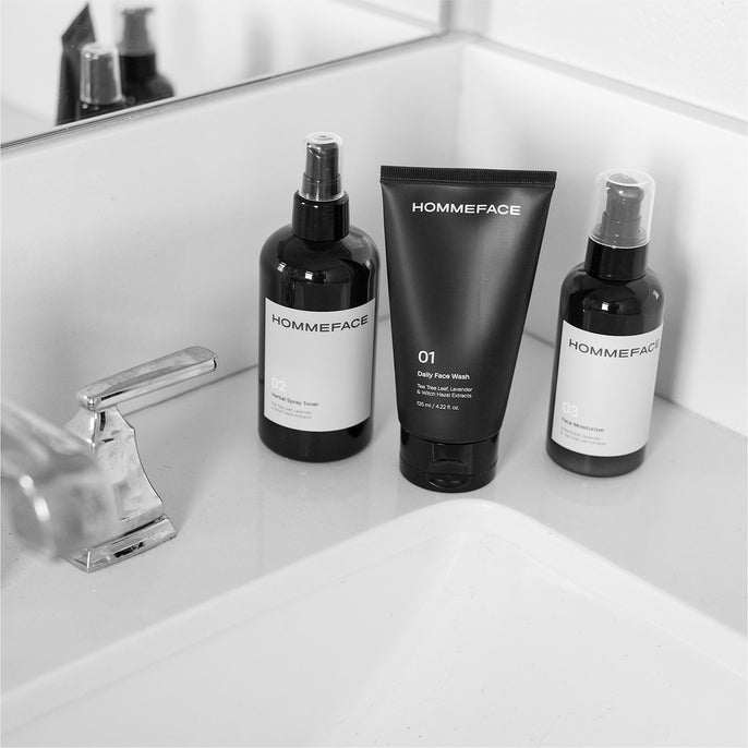 HOMMEFACE Daily Face Wash for men is a gentle hydrating facial cleanser made from plant-based extracts of tea tree leaf, lavender, and witch hazel. All natural, cruelty-free, vegan, alcohol-free, and made without harsh chemicals. For all skin types. Great gifts for him.